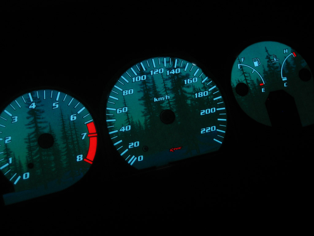 Honda prelude ba   -  Plasmatachoscheiben leuchtend