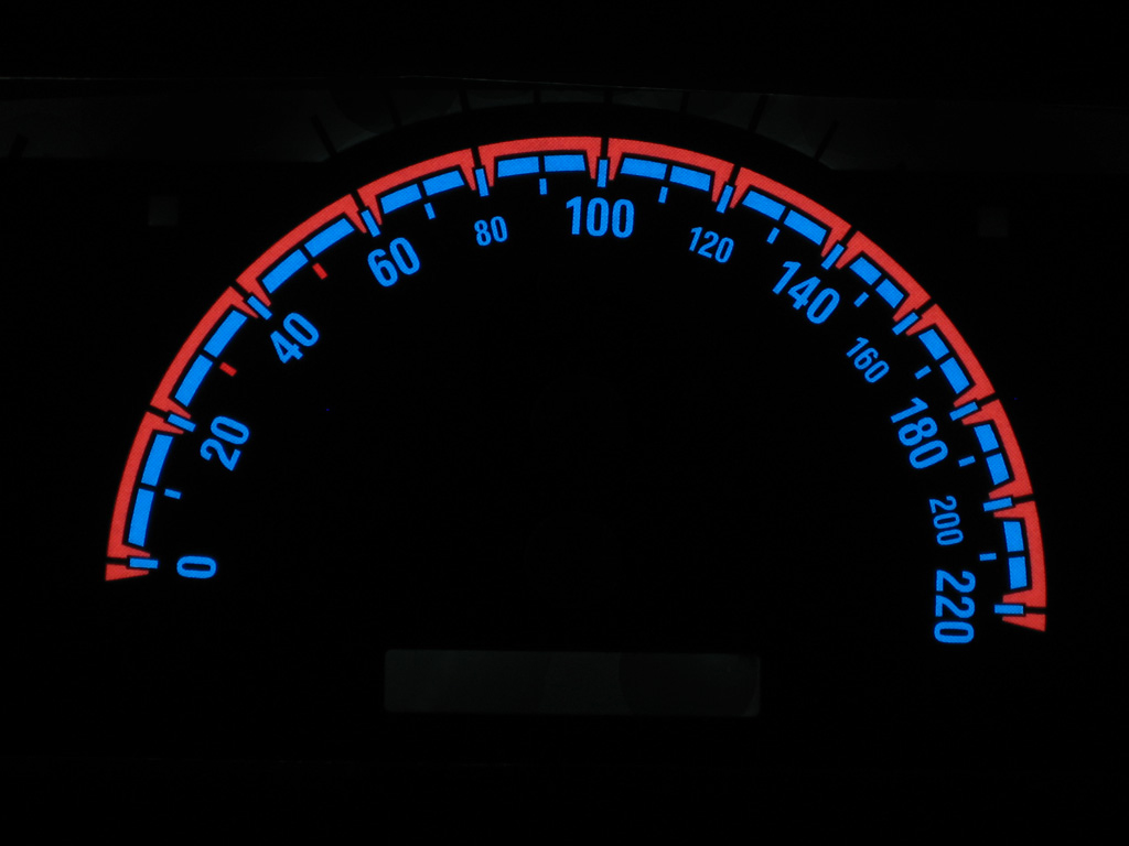 Opel vectra b opc diesel+de   -  Plasmatachoscheiben leuchtend