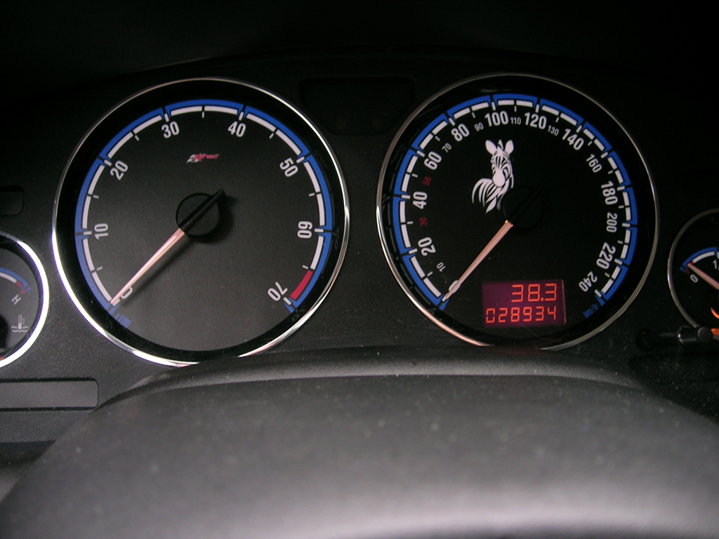 Opel astra g opc zebra   -  Plasmatachoscheiben Tags