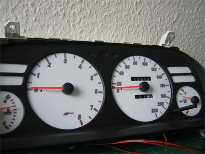 Toyota corolla e10   -  Plasmatachoscheiben Tags