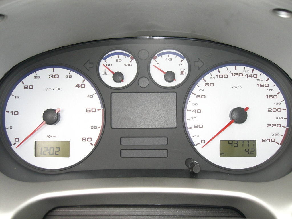 Seat Leon Tag 3   -  Tachoscheiben