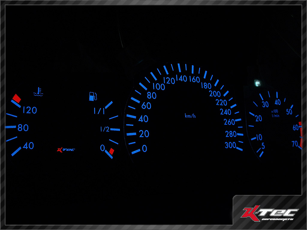 Mercedes w208   -  (Plasmatachoscheiben Mercedes)