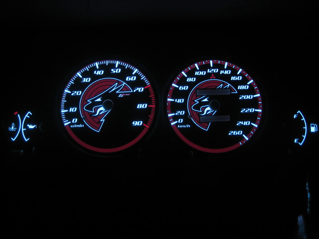 Mitsubishi eclipse d30 n4sr   -  Plasmatachoscheiben leuchtend