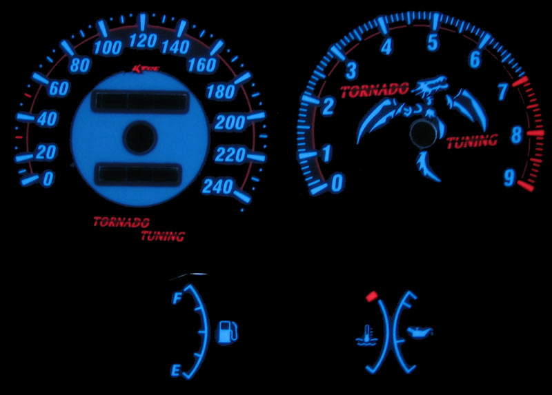 Mitsubishi eclipse d30 tt   -  Plasmatachoscheiben leuchtend
