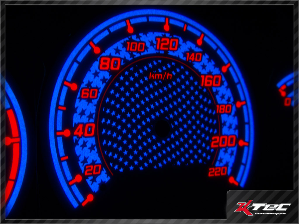 Nissan almera n16 preface white silver star detail   -  (Plasmatachoscheiben Nissan)