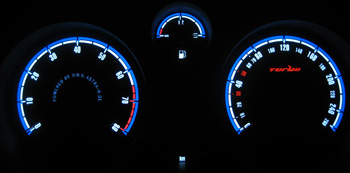 Opel astra h opc   -  Plasmatachoscheiben leuchtend