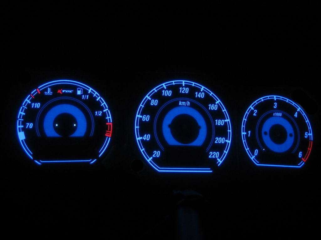 Vw t4 automatik   -  Plasmatachoscheiben leuchtend