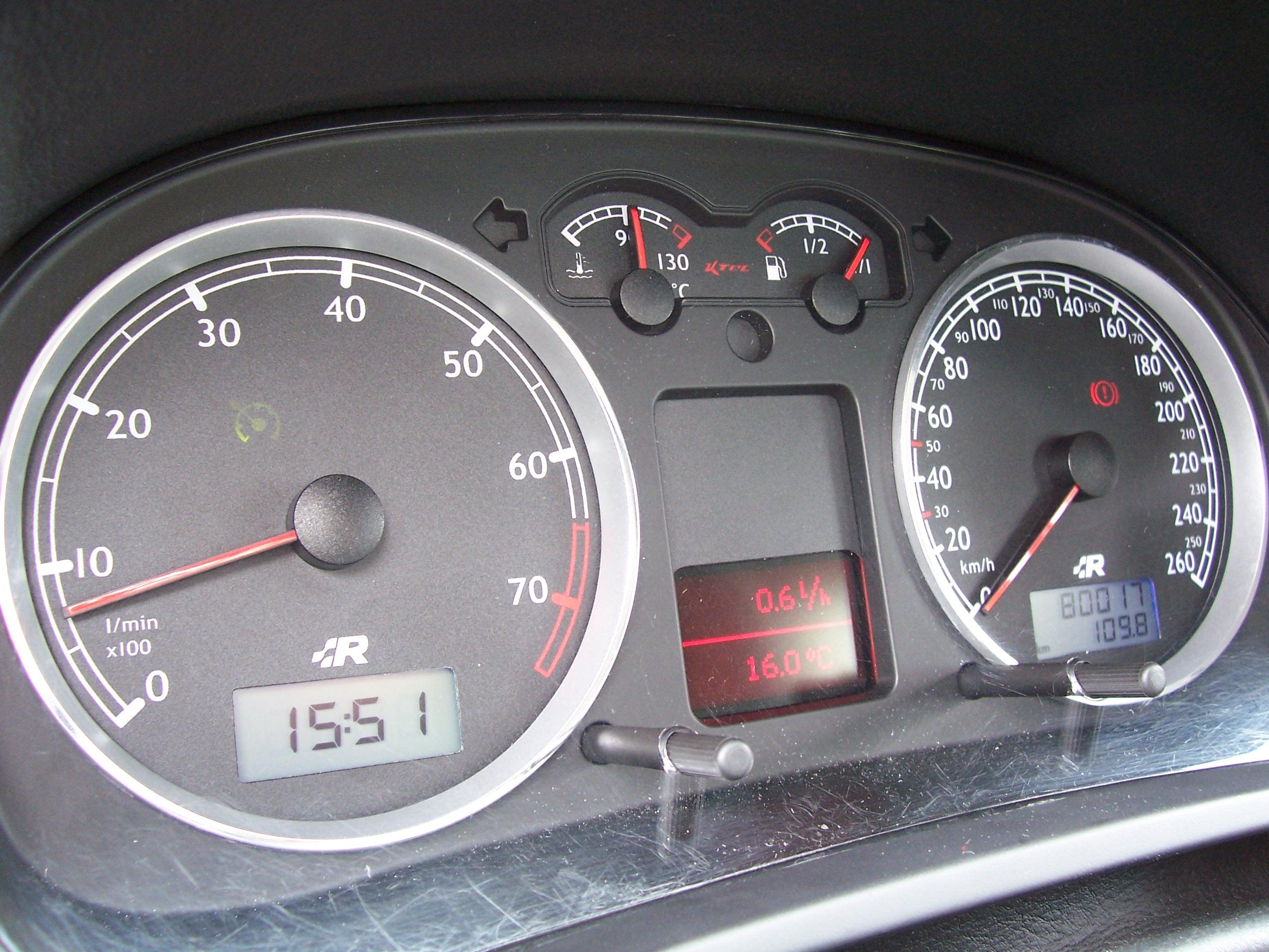 Vw golf 4 r32 asbeck   -  (Vw)